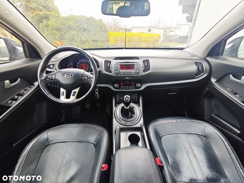 Kia Sportage 2.0 CRDI 4WD Attract - 27