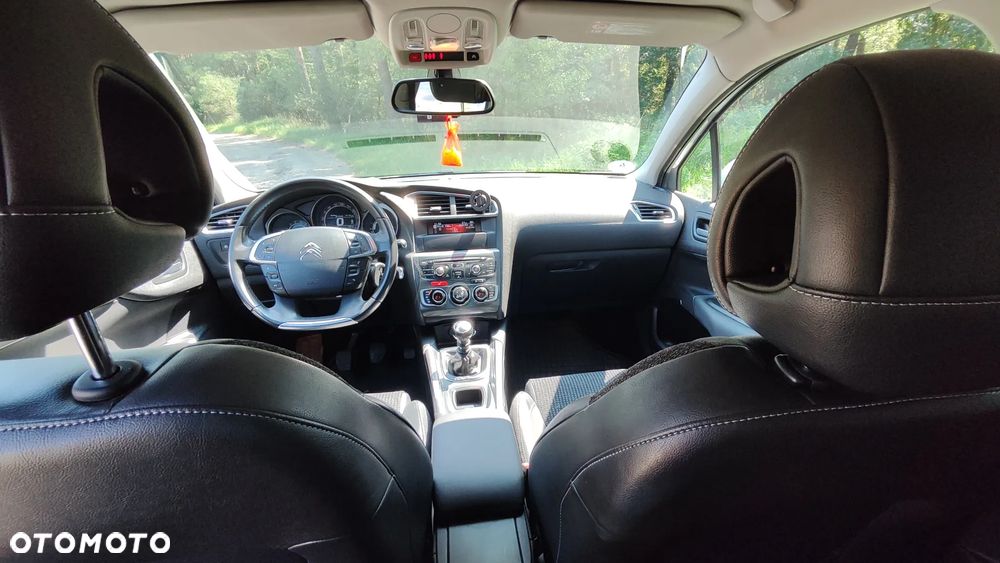 Citroën C4 e-HDi 115 Exclusive - 20