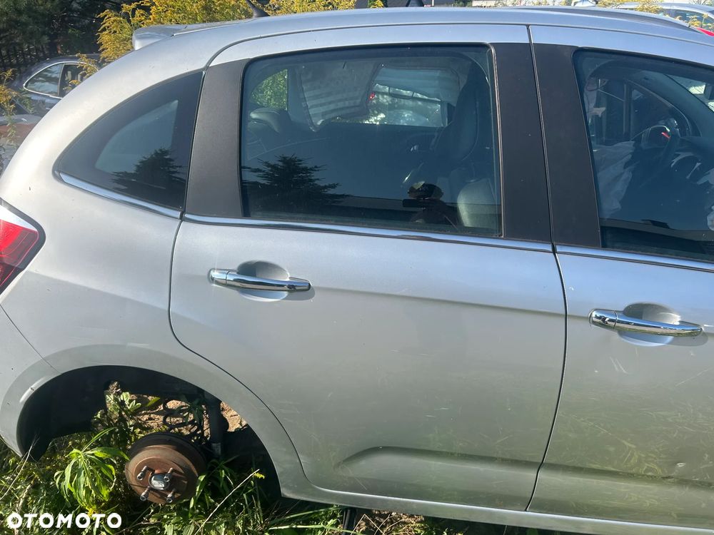 DRZWI LEWY TYŁ TYLNE KOMPLETNE CITROEN C3 II - 1