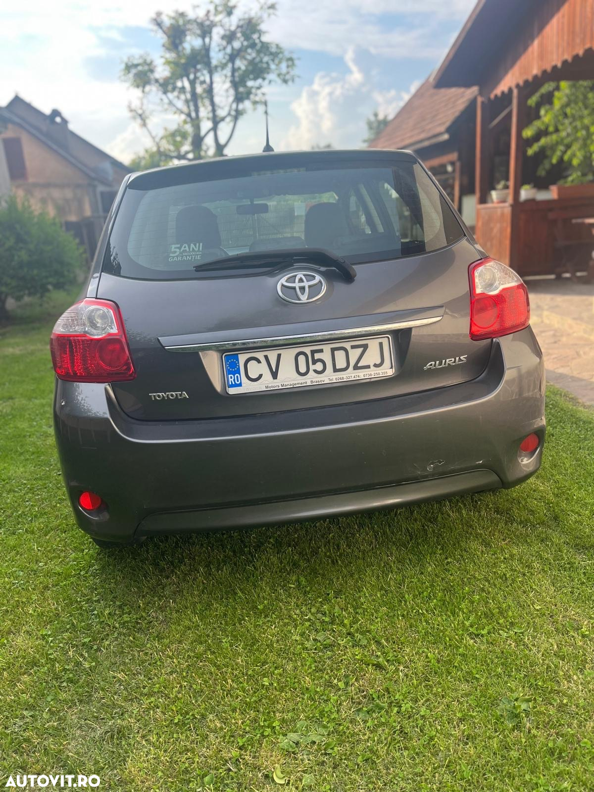 Toyota Auris - 4