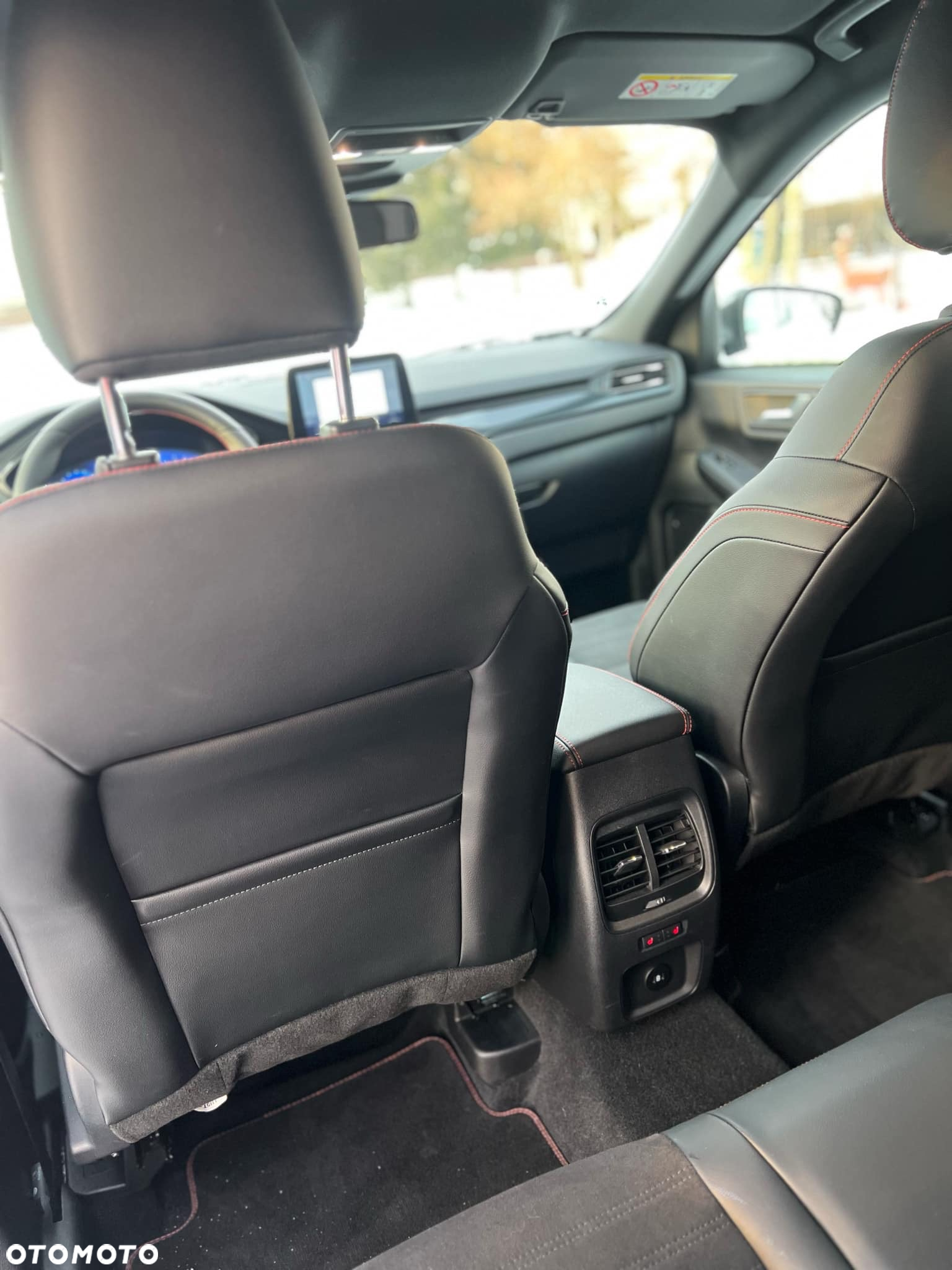 Ford Kuga - 31