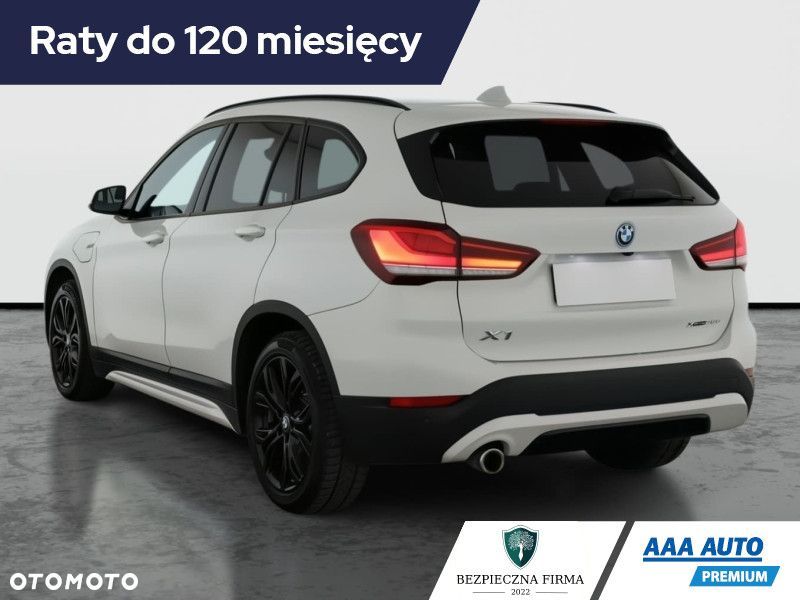 BMW X1 - 6
