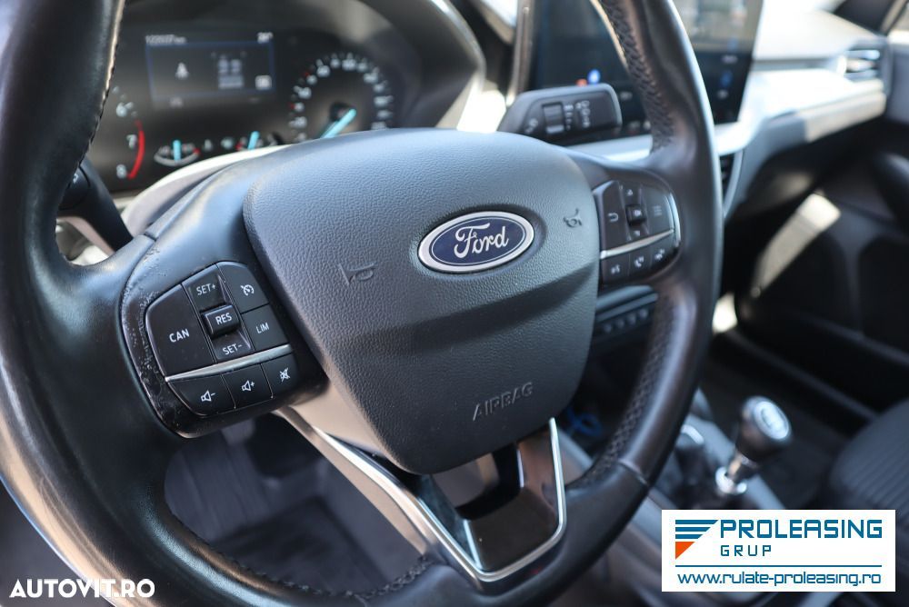 Ford Focus - 10