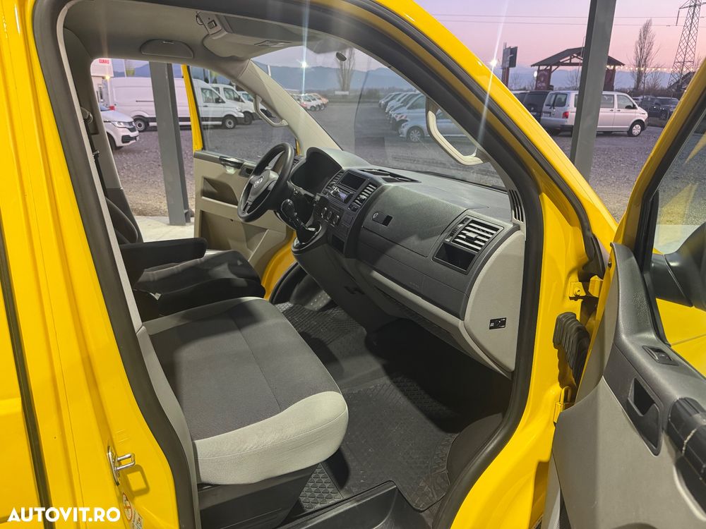 Volkswagen T5 Transporter - 5