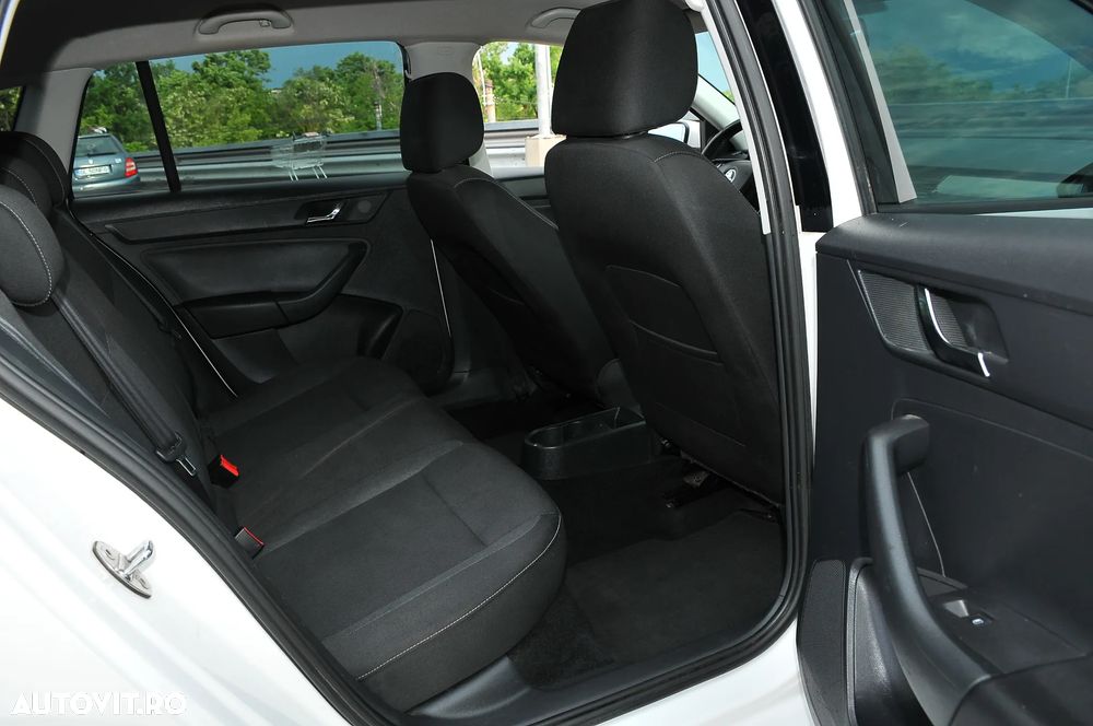 Skoda RAPID 1.6 TDI Active - 6