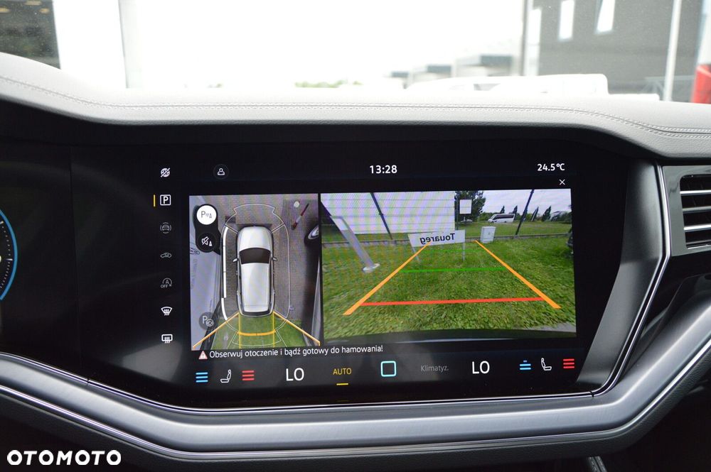 Volkswagen Touareg - 18