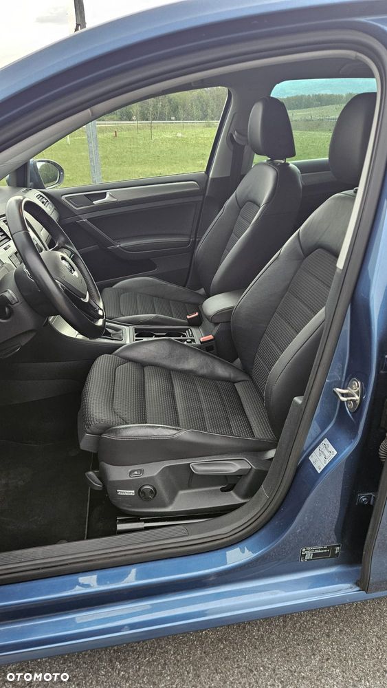 Volkswagen Golf 1.2 TSI Highline - 8