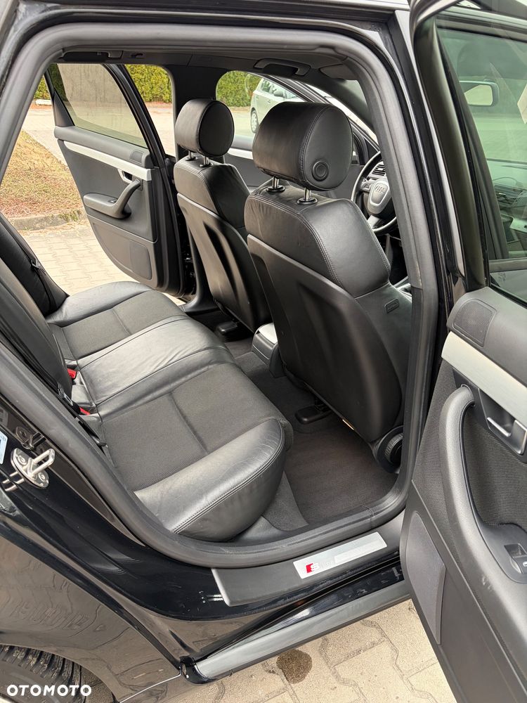 Audi A4 Avant 2.0 T FSI quattro - 11