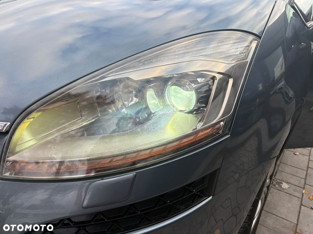 Citroën C4 Picasso - 12
