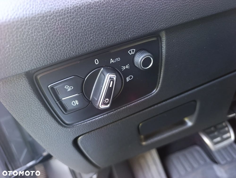 Volkswagen Arteon 2.0 TDI SCR DSG R-Line Edition - 37