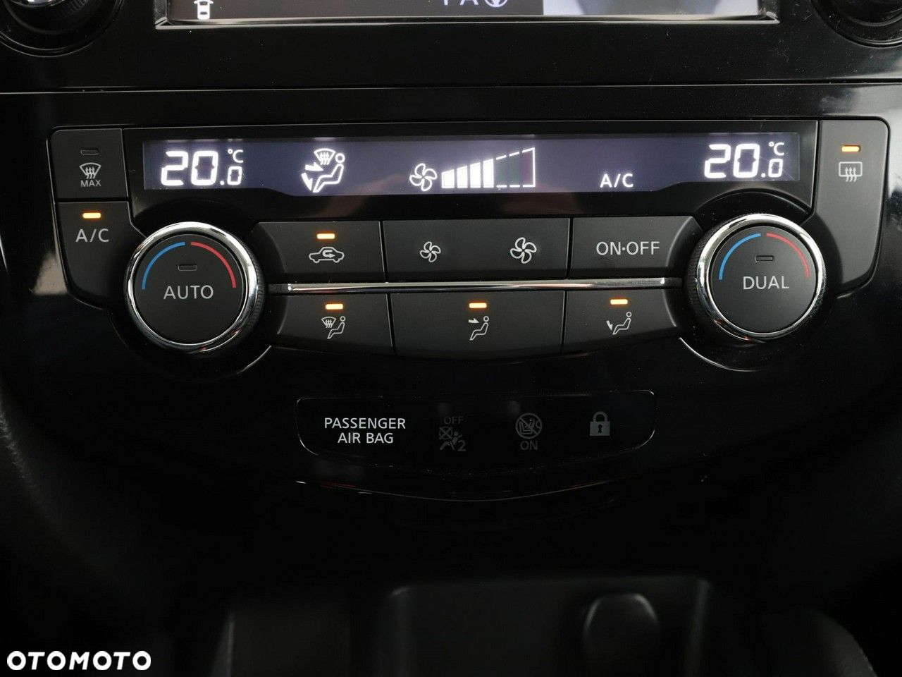 Nissan Qashqai - 27