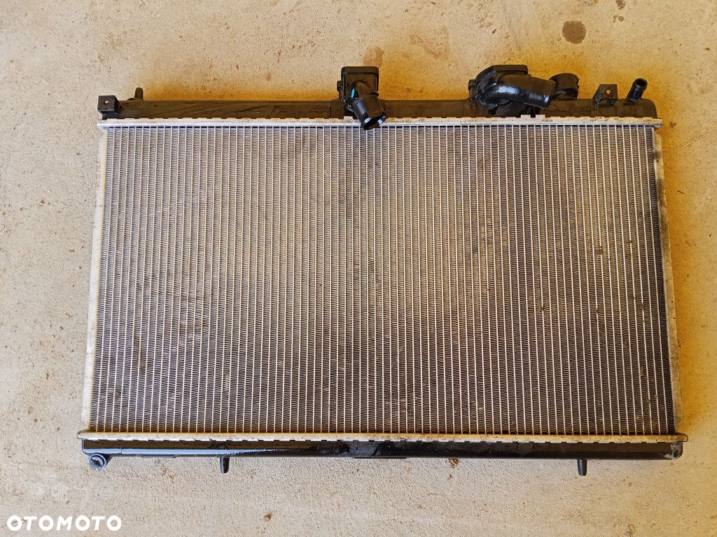 Chłodnica wody Citroen C5 x7 III 2.7 HDi - 2