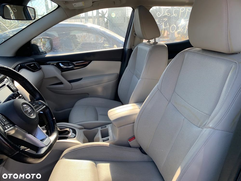 Nissan Qashqai - 15