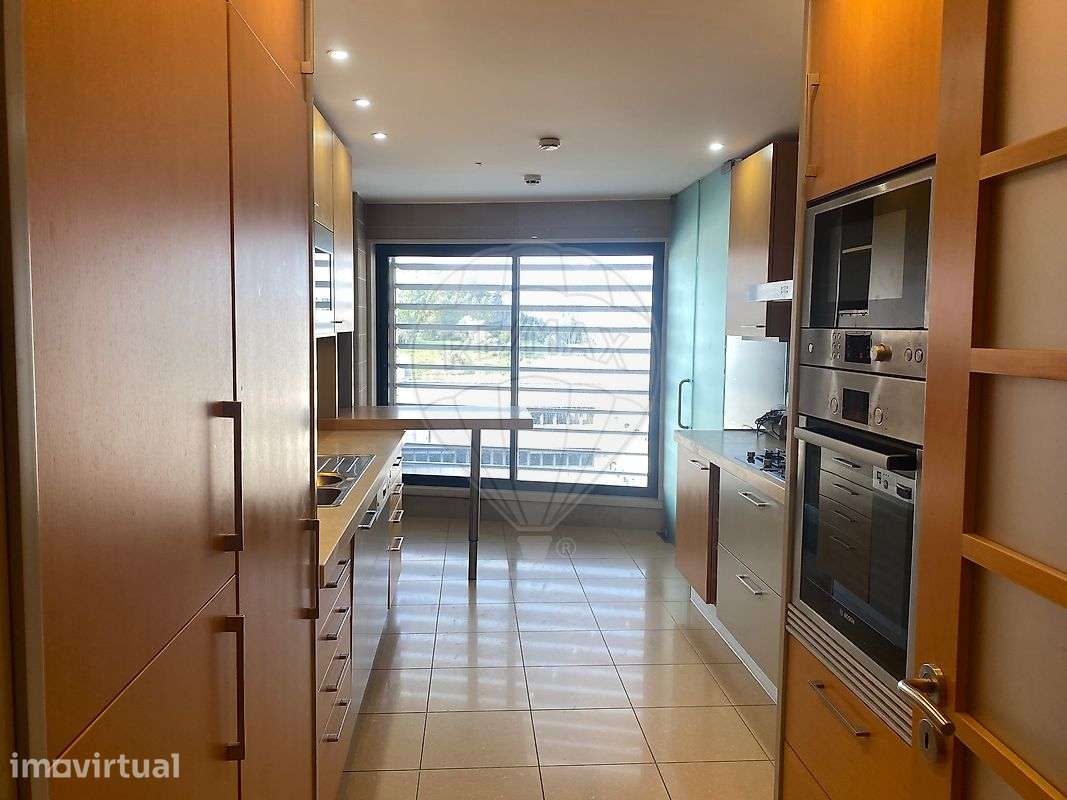Apartamento T4 para arrendamento - Grande imagem: 5/26