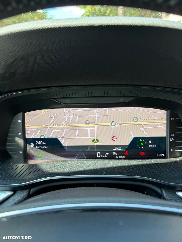 Skoda Octavia 2.0 TDI DSG Style - 24