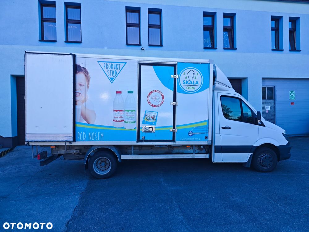Mercedes-Benz Sprinter - 4