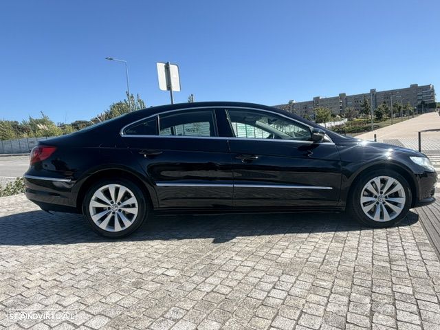 VW Passat CC 2.0 TDi BlueMotion - 36