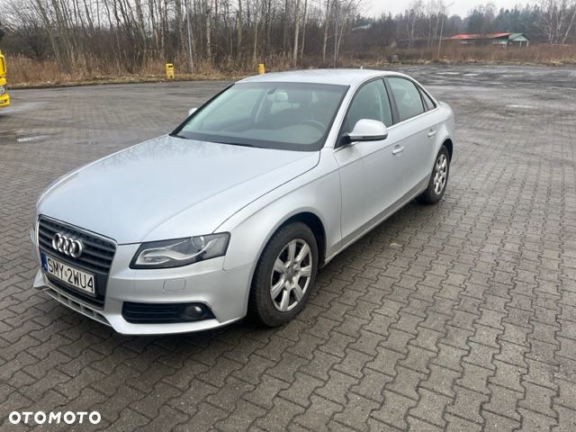Audi A4 Limousine - 5