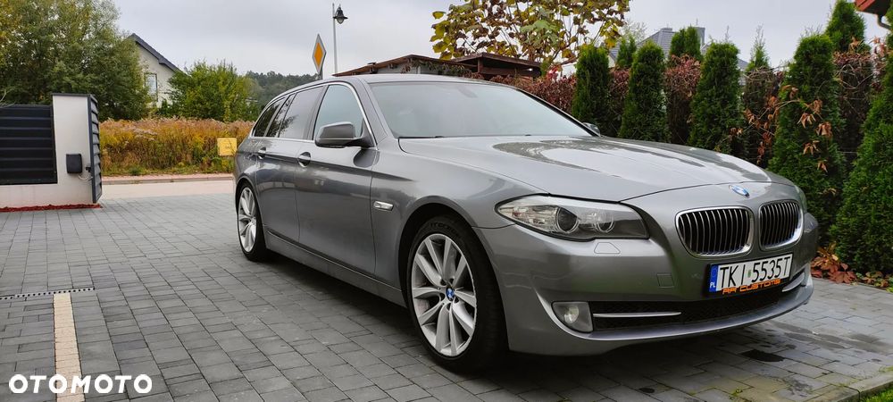 BMW Seria 5 535i xDrive - 9