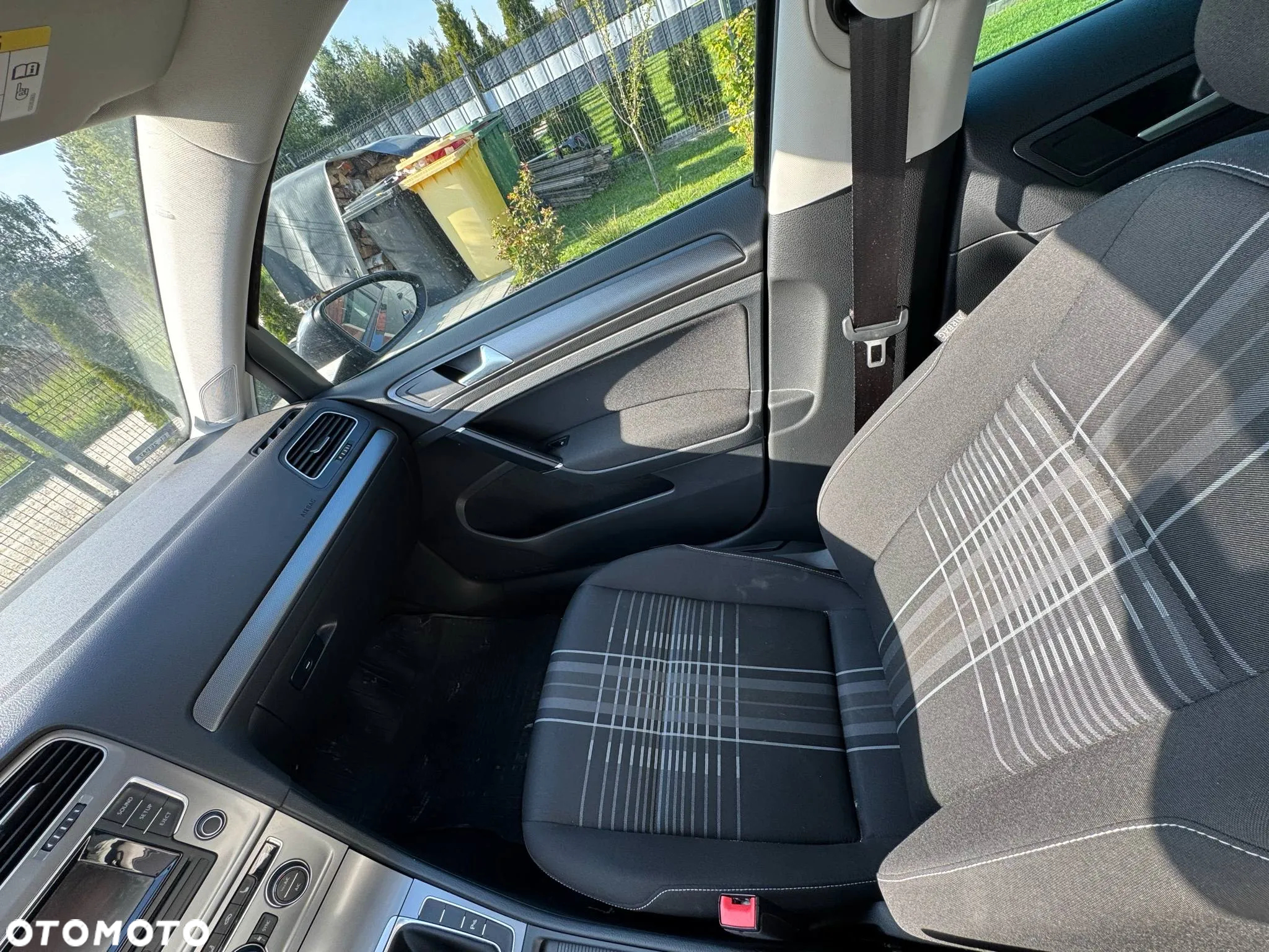 Volkswagen Golf VII 1.2 TSI BMT Trendline Perfectline - 10