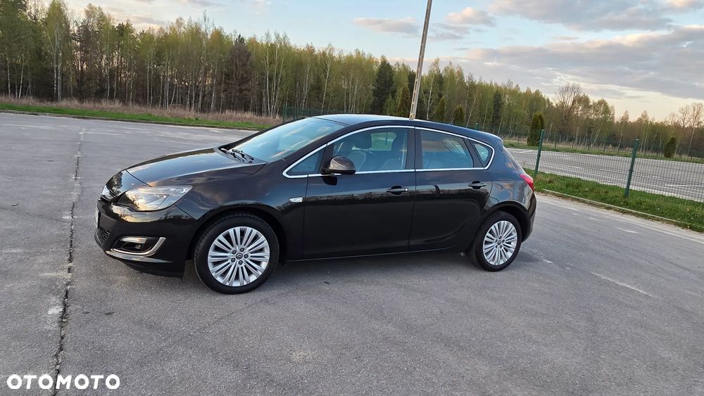 Opel Astra 1.6 Sport - 10