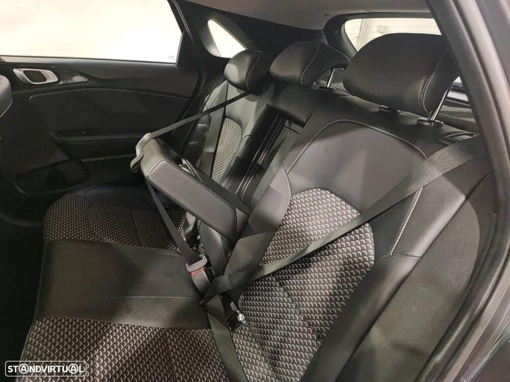 Kia Ceed 1.0 T-GDI Sport - 8