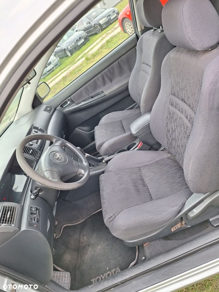 Toyota Corolla - 7