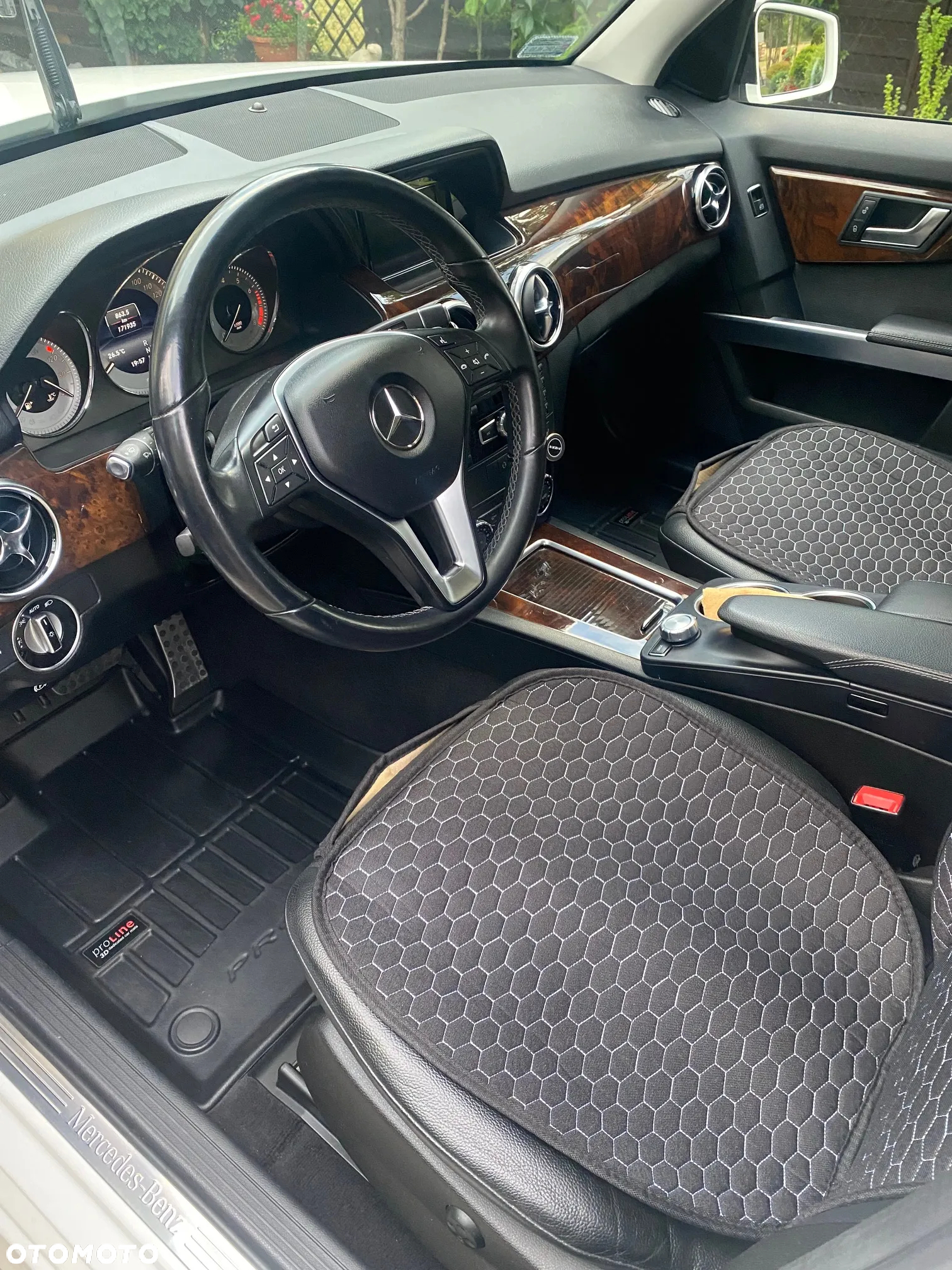 Mercedes-Benz GLK - 15