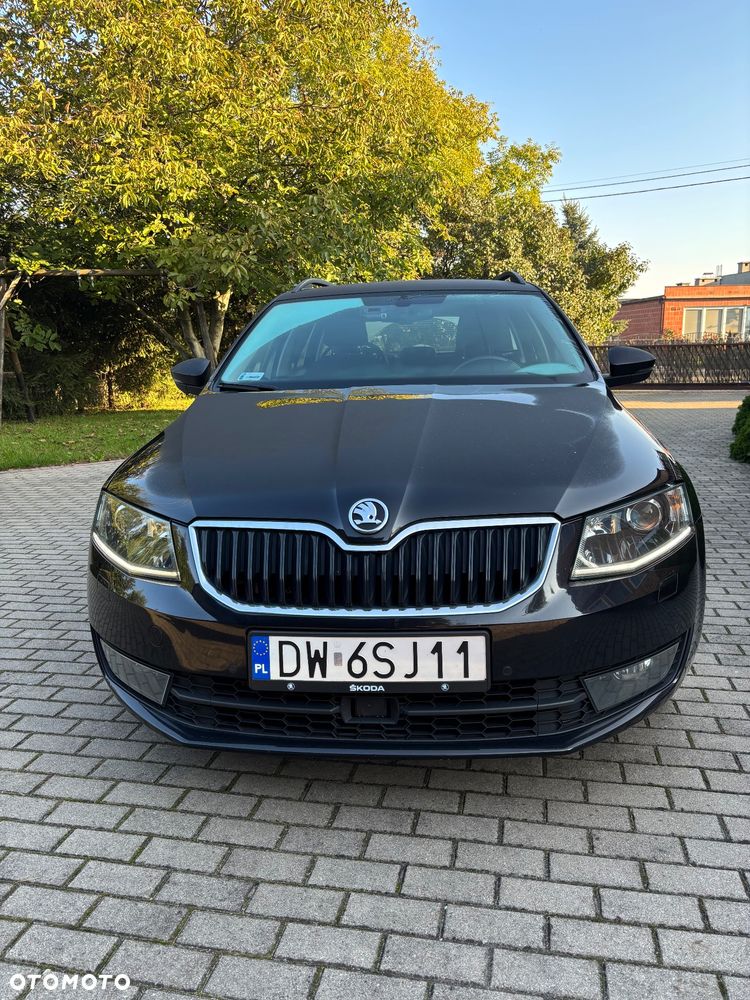 Skoda Octavia 2.0 TDI Style DSG - 3