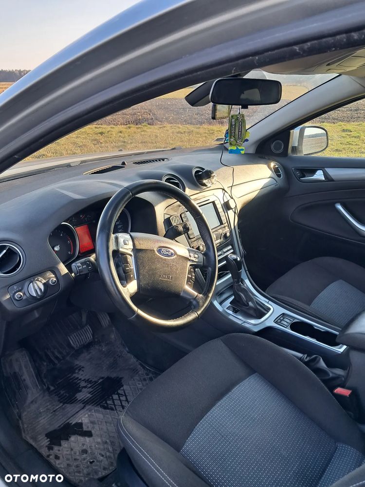 Ford Mondeo 2.0 TDCi Trend - 9
