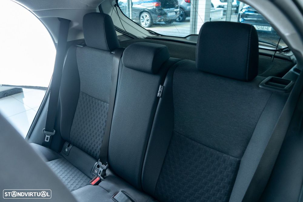 Toyota Yaris 1.5 HDF Comfort Plus - 10