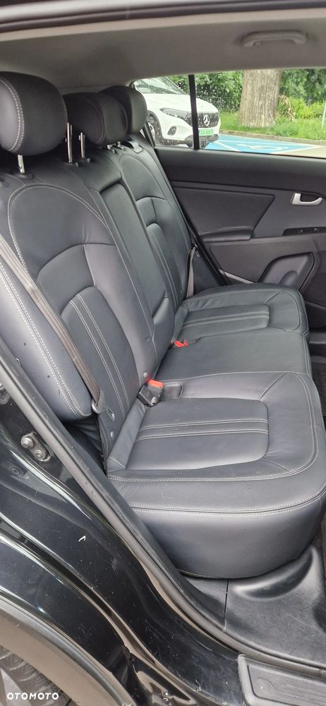 Kia Sportage 2.0 CRDI XL AWD - 8