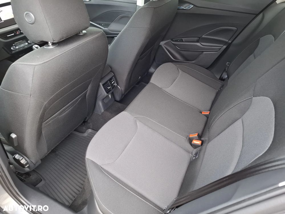 Skoda Fabia 1.0 TSI 95 CP Selection - 32