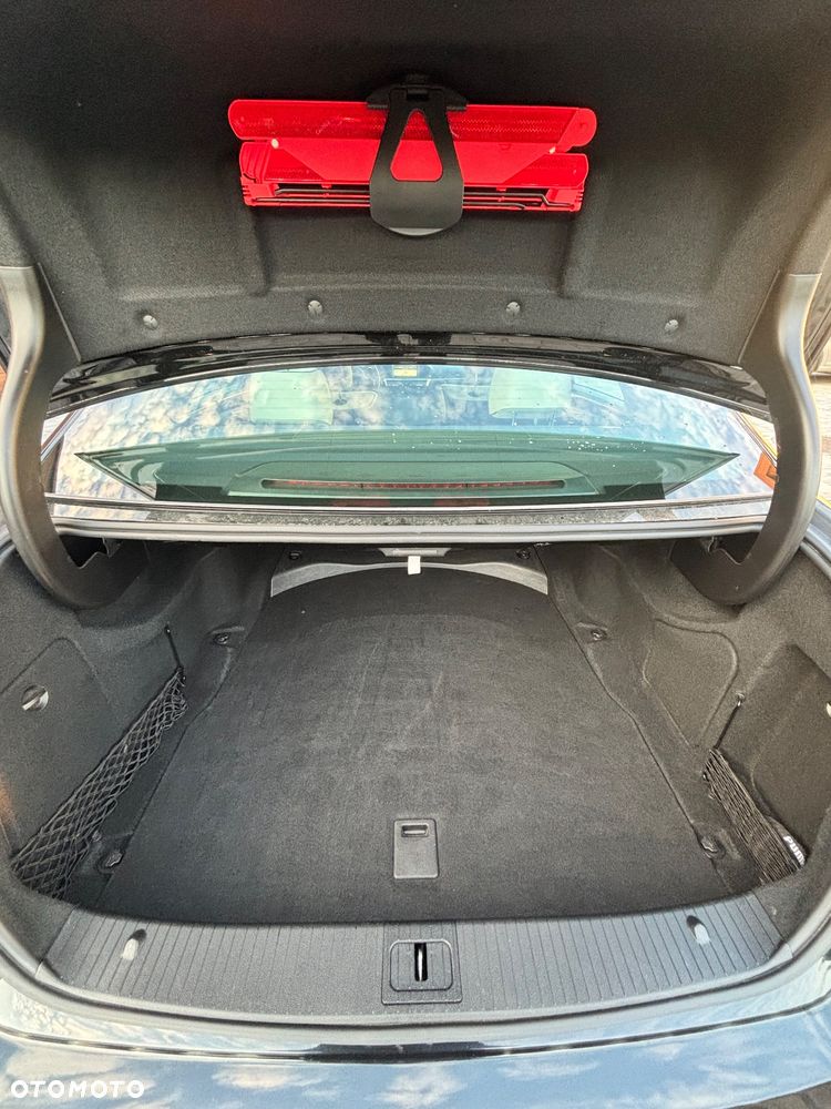 Mercedes-Benz Klasa E 350 CDI BlueEff Avantgarde - 38