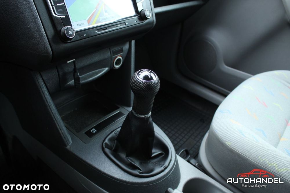 Volkswagen Caddy - 12