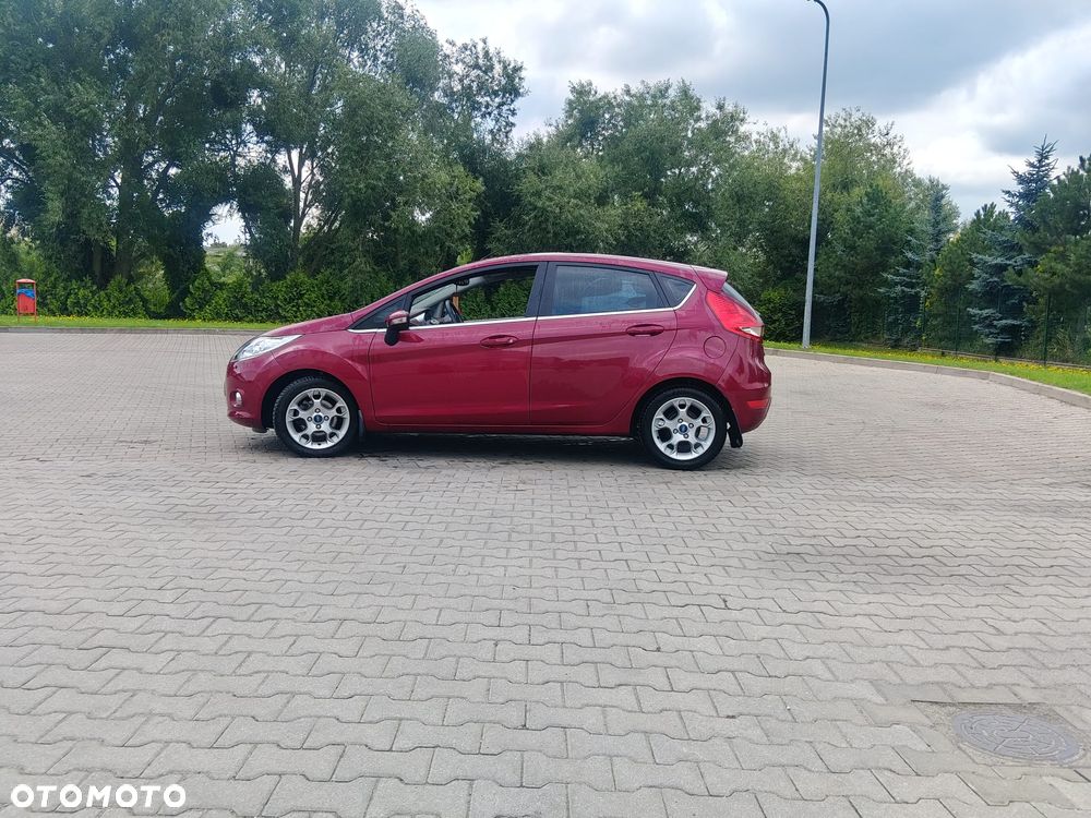 Ford Fiesta 1.4 TDCi Titanium - 9