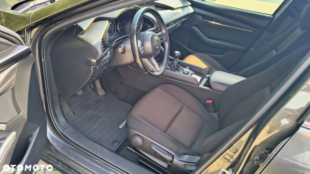 Mazda 3 - 11