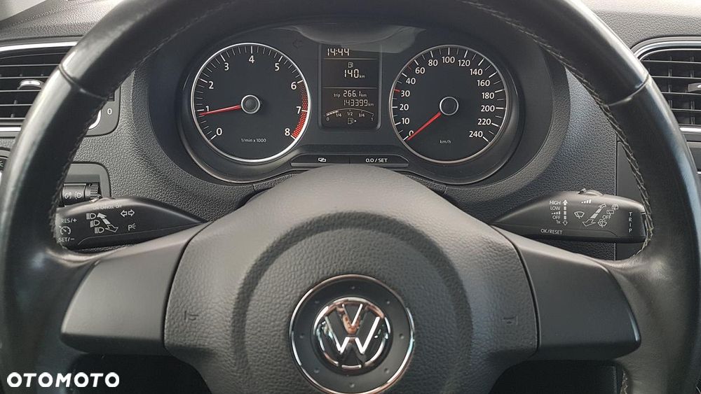 Volkswagen Polo - 31