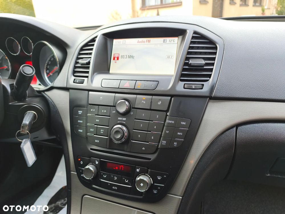 Opel Insignia 1.8 Cosmo - 32