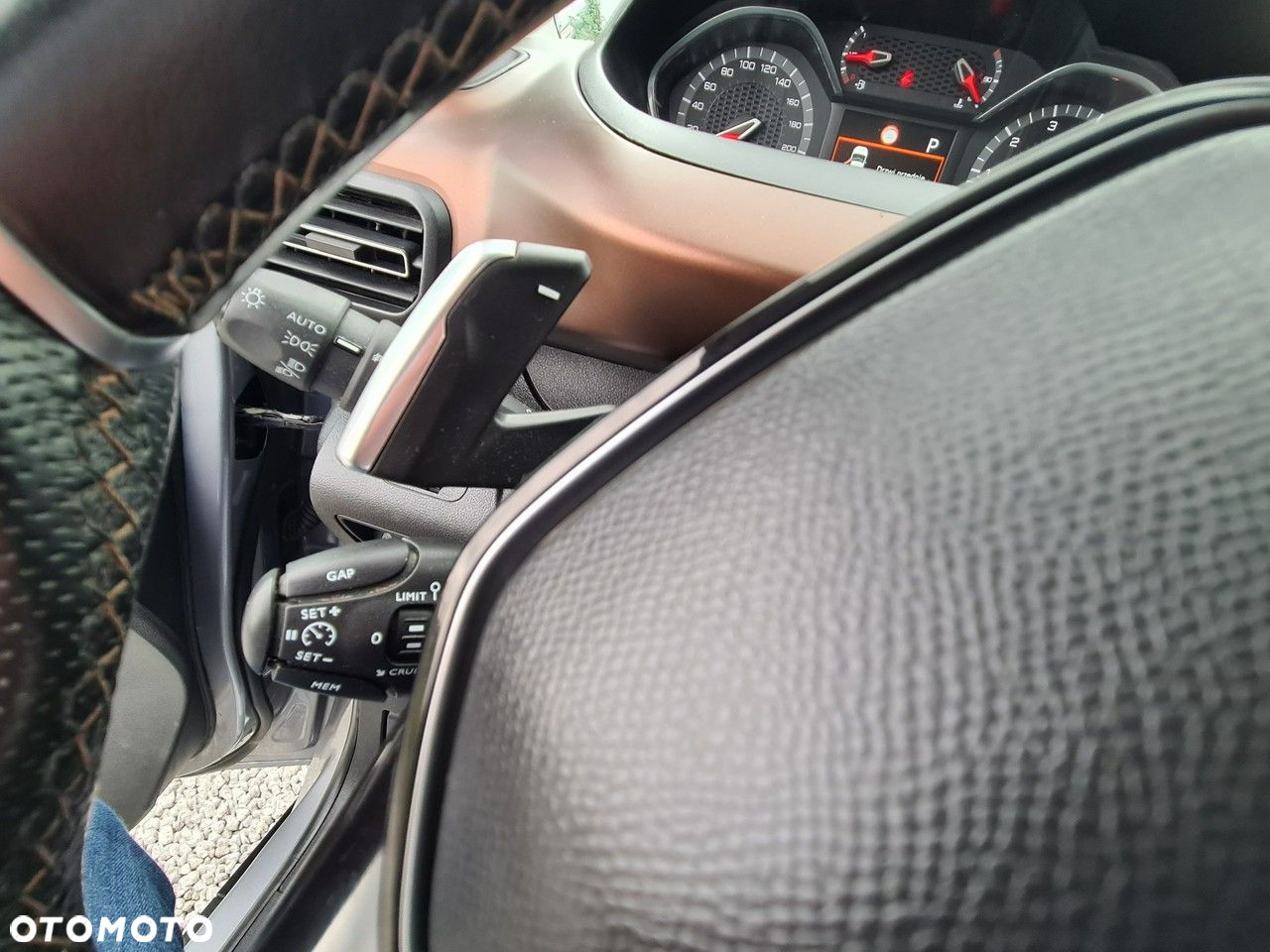 Peugeot Rifter Long 1.5 BlueHDI GT Line S&S - 23