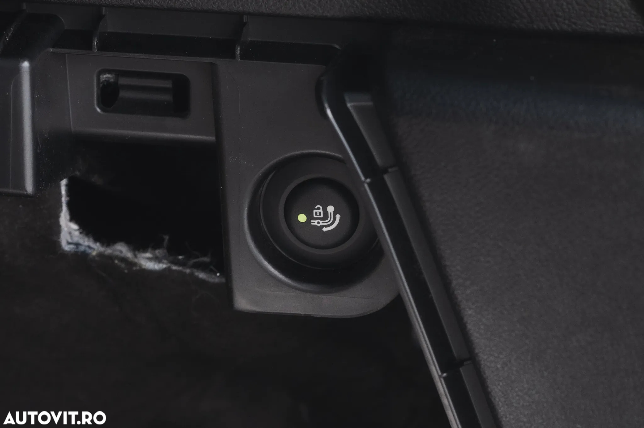 BMW X3 xDrive30e AT PHEV - 32
