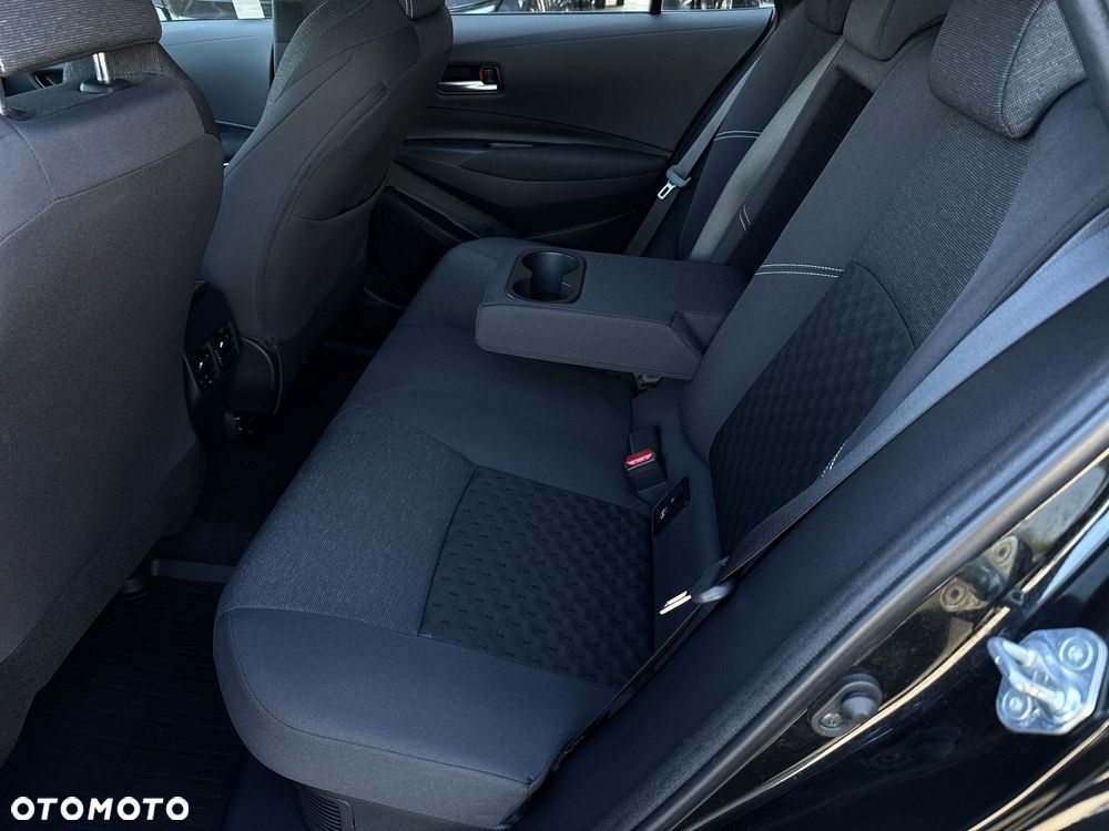 Toyota Corolla 1.8 Hybrid Comfort - 30