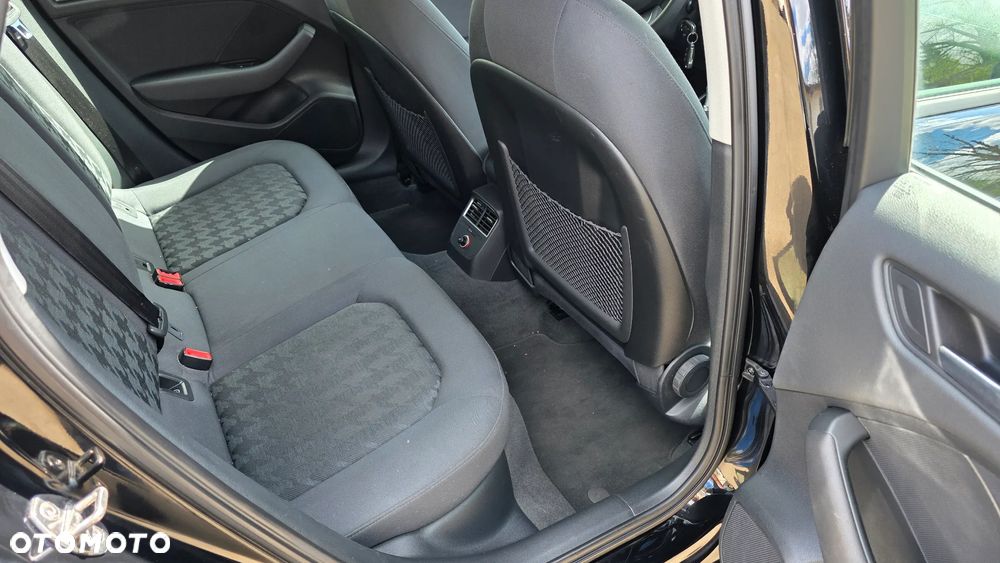 Audi A3 Sportback - 13
