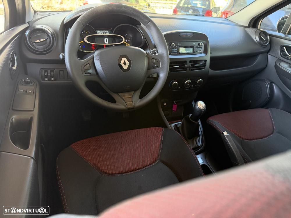 Renault Clio 1.5 dCi Dynamique S - 13