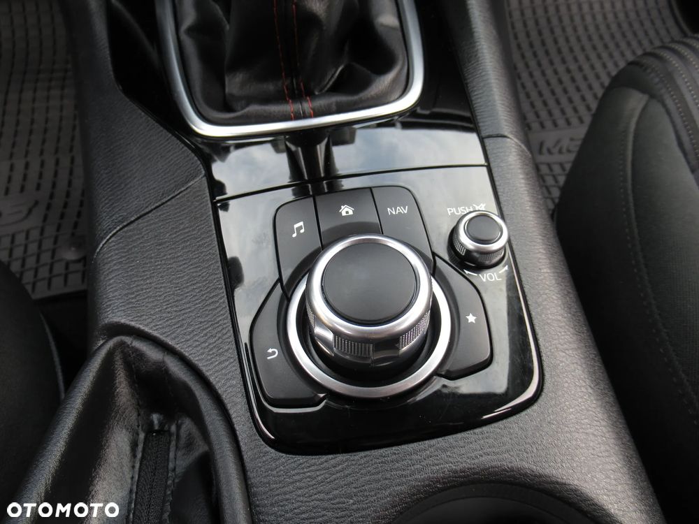 Mazda 3 SKYACTIV-G 120 Sports-Line - 32