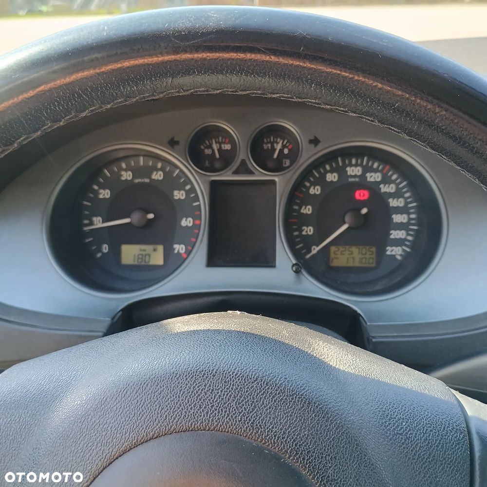 Seat Ibiza 1.4 16V Sport - 11