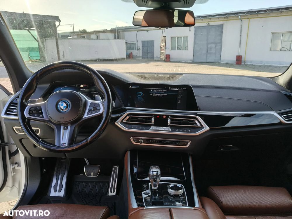 BMW X5 2021 — imagine 14