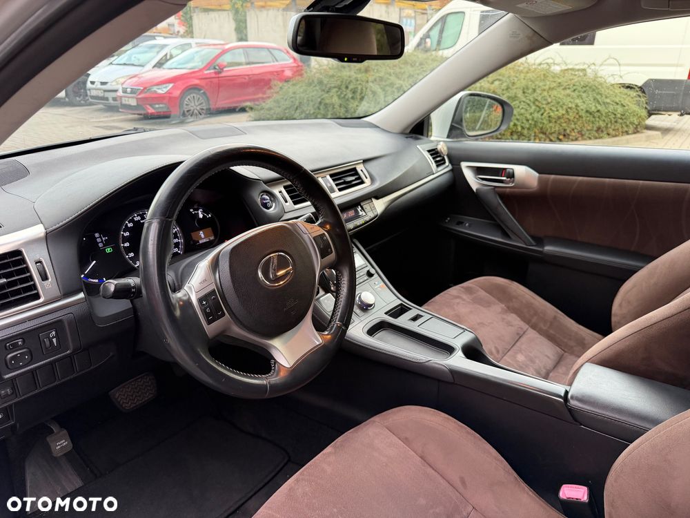 Lexus CT 200h Comfort - 9