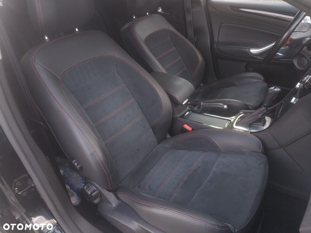Ford Mondeo 2.0 EcoBoost Titanium S - 10