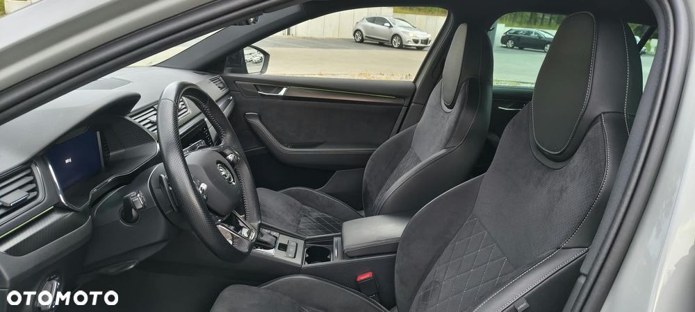 Skoda Superb 2022 photo 3